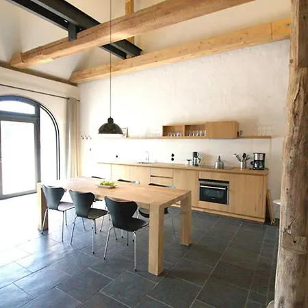 Апартаменты Kultur Gut Hasselburg *