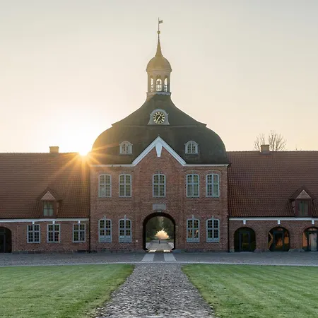 Апартаменты Kultur Gut Hasselburg